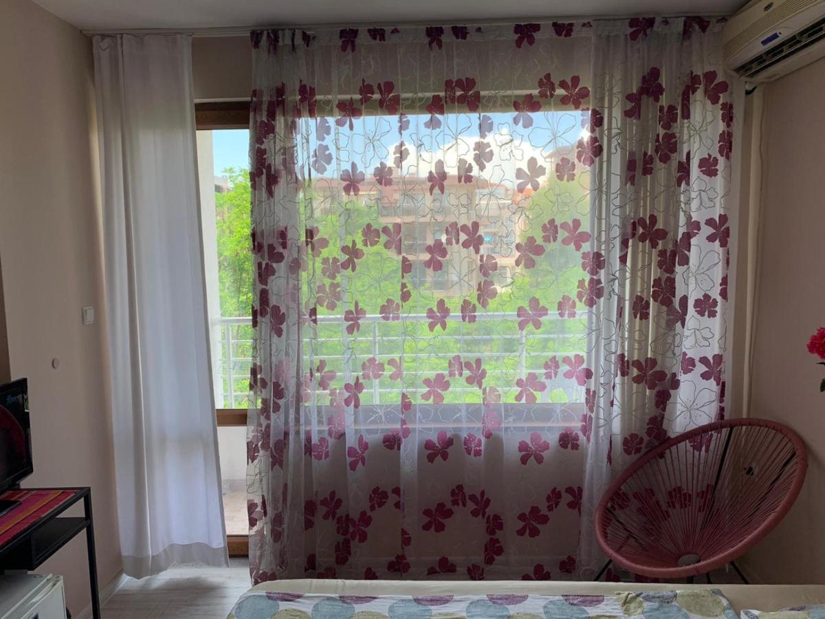 Апартаменты Desi House 302B Cozy Studio Несебр Экстерьер фото